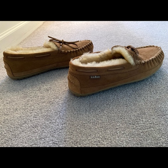 NEW NEVER WORN Loafers Slippers - Picture 2 of 5